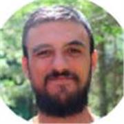 Profesor titulado en grado de Publicidad y Relaciones Públicas y FP de Animación 3D y diseño gráfico.